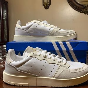 Adidas supercourt
